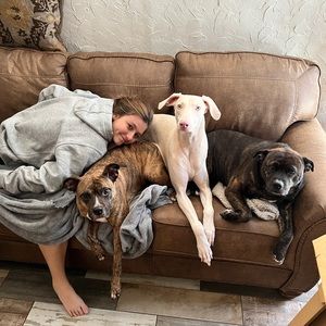 Meet your Posher, Christopher